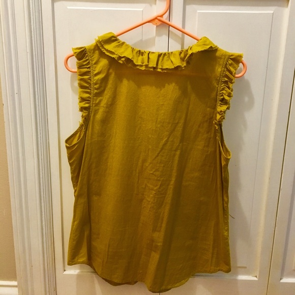 Elle Mustard Yellow Blouse, sz medium - Picture 2 of 3
